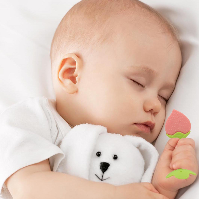 XFM Hot Sale Natural Silicone Non Drop Fruit Teether Baby Teething Play Banana Shape Toy Infant Teether Silicone Baby Molar